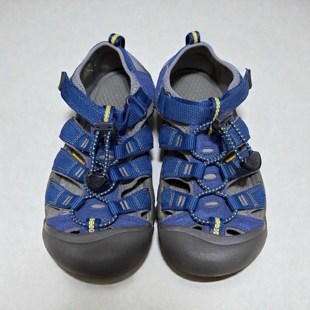 Keen durable blue
